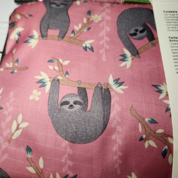 Eco Chic Foldable Sling Bag With Cute Sloths NWT - Picture 2 of 6